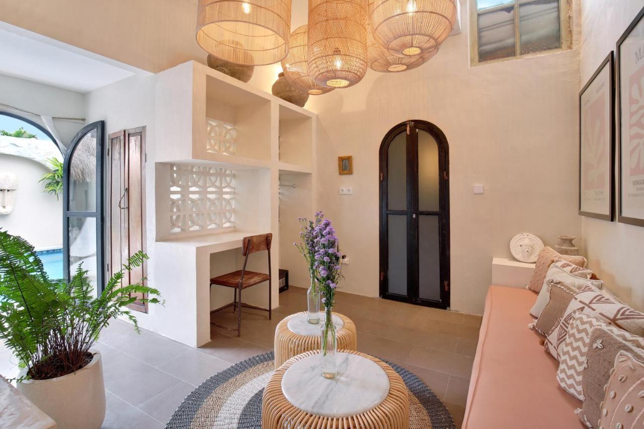Seminyak Beach Bungalow Studio Villa 1 With Private Pool Sbb1 Zewnętrze zdjęcie